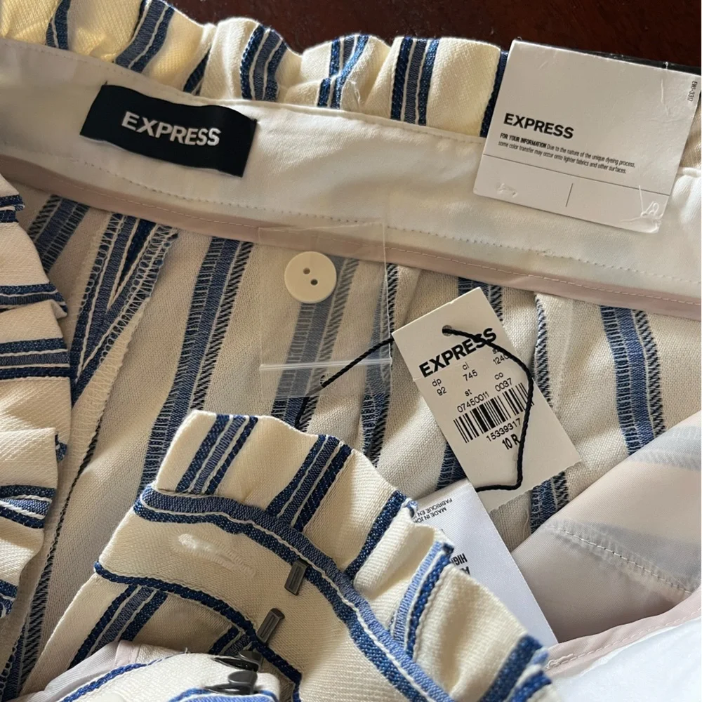 Express NEW ankle, high rise, “paperbag”ruffled waist, 10R pant - Picture 13 of 15